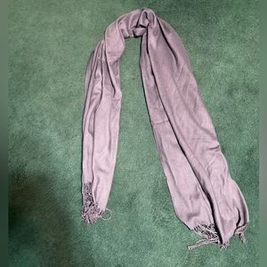 Handmade gray shawl